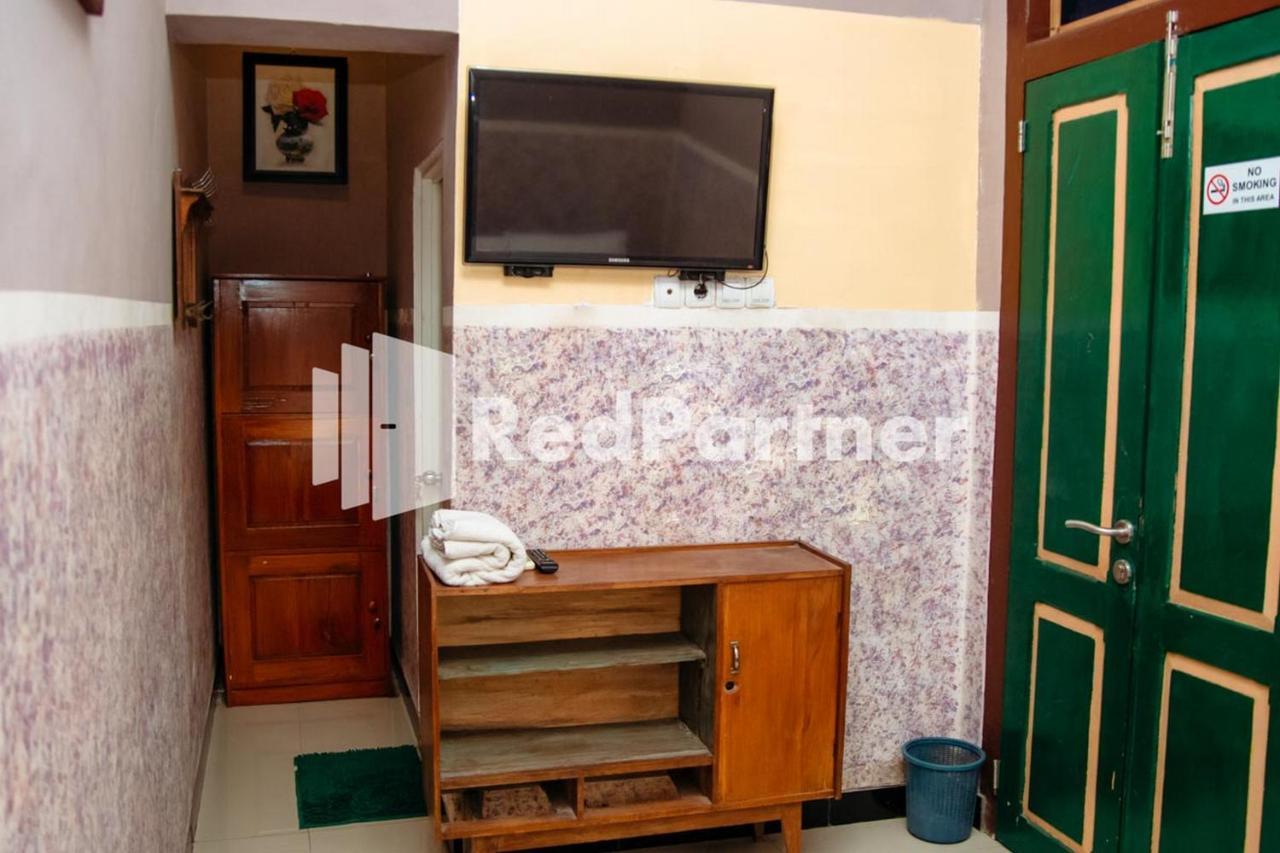 Flamboyan Asri Syariah Mitra Reddoorz Near Kampung Inggris Pare Hotel Luaran gambar
