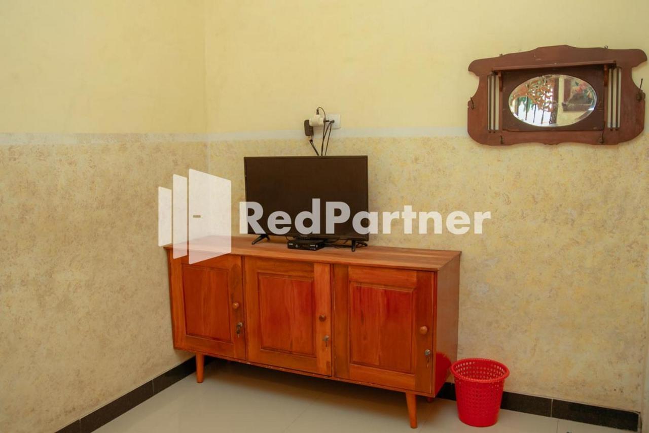 Flamboyan Asri Syariah Mitra Reddoorz Near Kampung Inggris Pare Hotel Luaran gambar