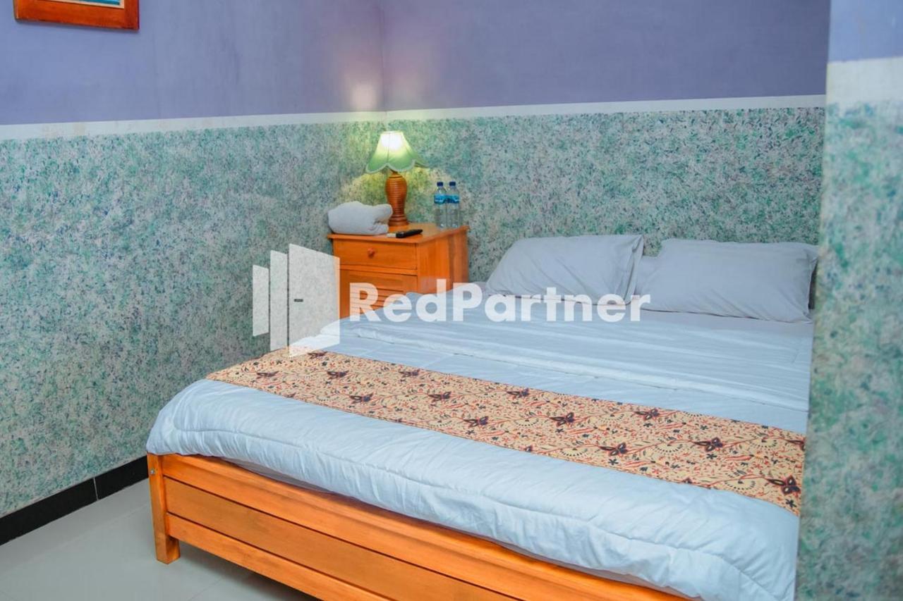 Flamboyan Asri Syariah Mitra Reddoorz Near Kampung Inggris Pare Hotel Luaran gambar